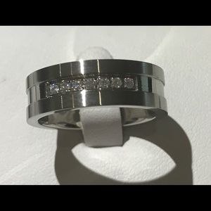 Beautiful silver ring with stones